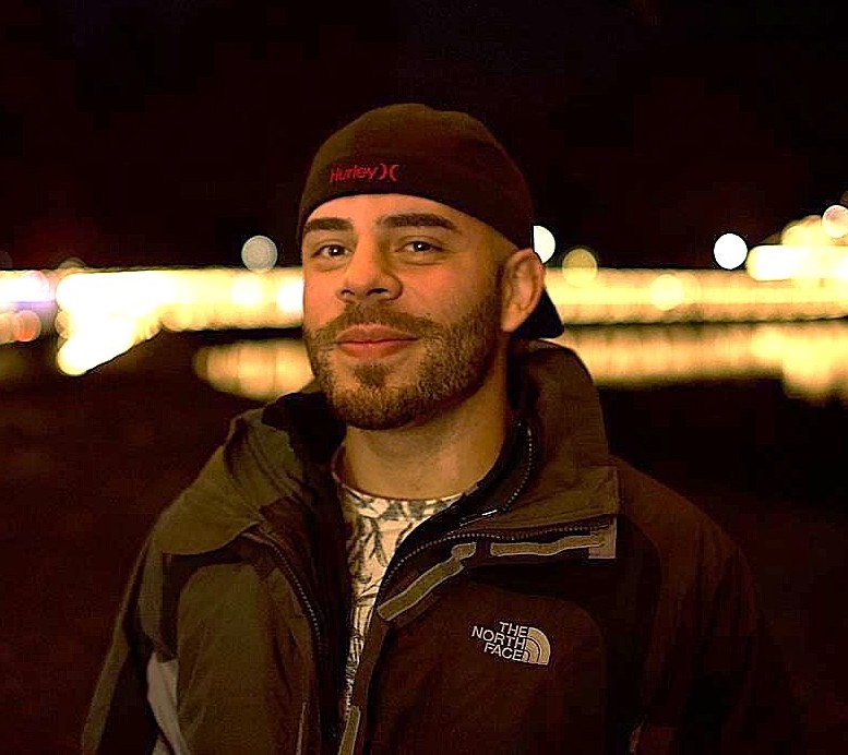 Jubi Santiago Headshot